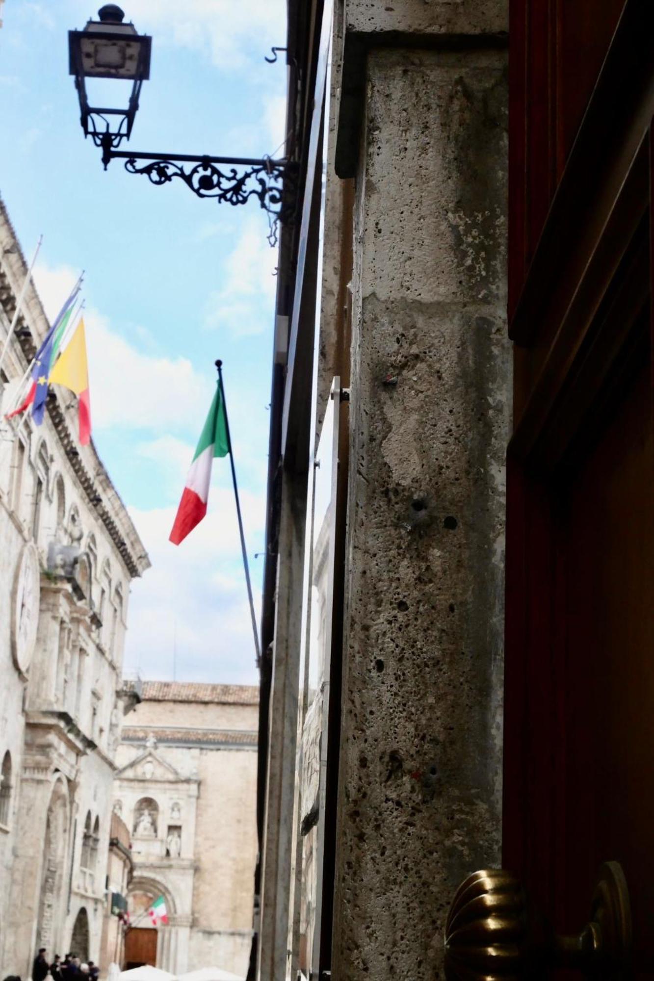 Easy Home - Piazza Del Popolo Ascoli Piceno Zewnętrze zdjęcie